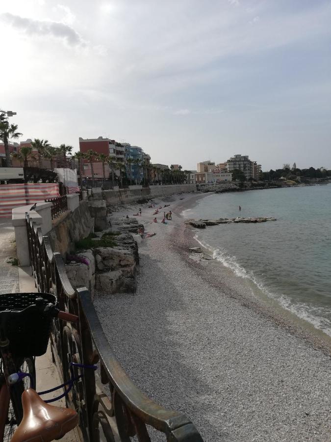 Antico Molino Bed & Breakfast Trani Exterior foto